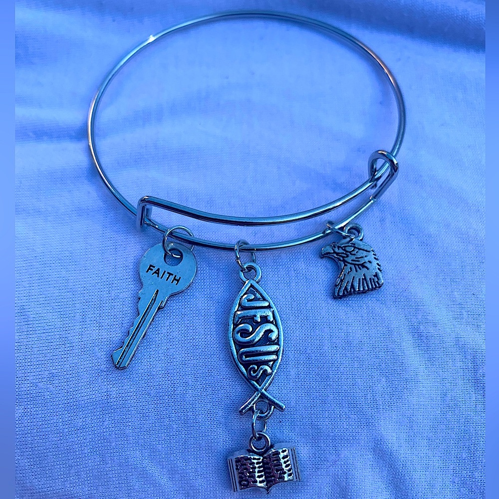 Brand New! Handmade! Adjustable Charm Bangle Bracelet!